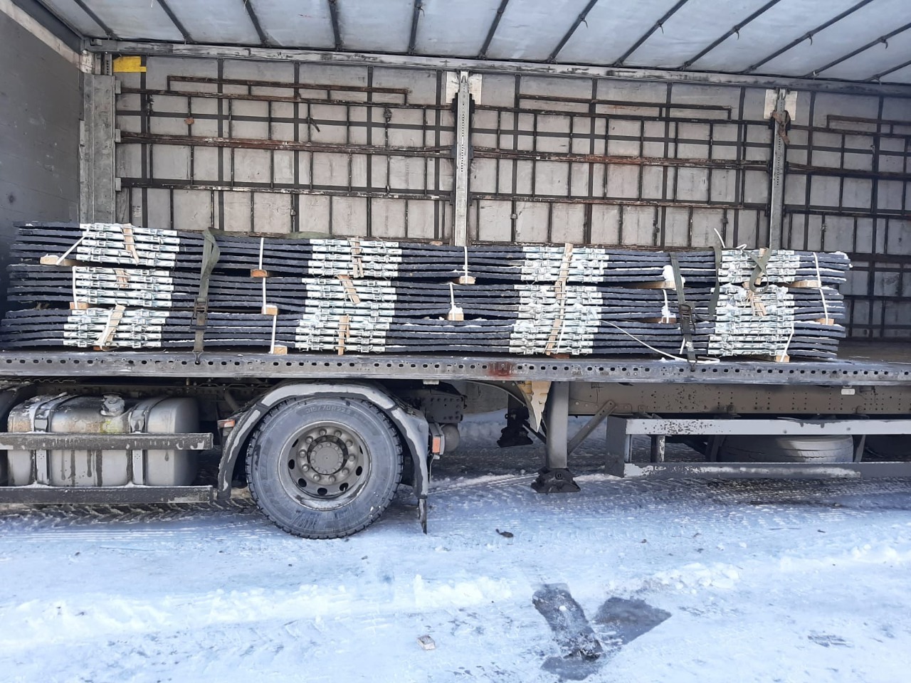 Полимерные плиты Новокуйбышевск - Сургут 